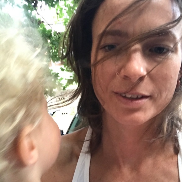 Meet your Posher, Alexandra - Picture 1 of 1